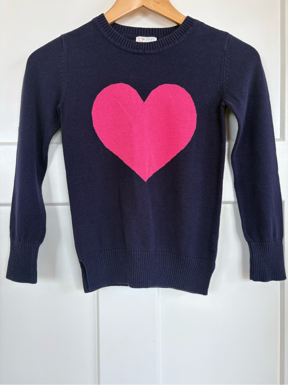 Girls Navy Crewneck Sweater with Pink Heart by Children’s Place Size: 7/8